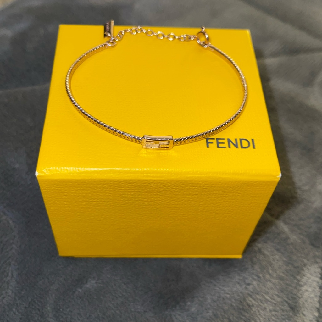 Fendi Bracelet Rose Gold Color Great Condition Comes With Box 325$